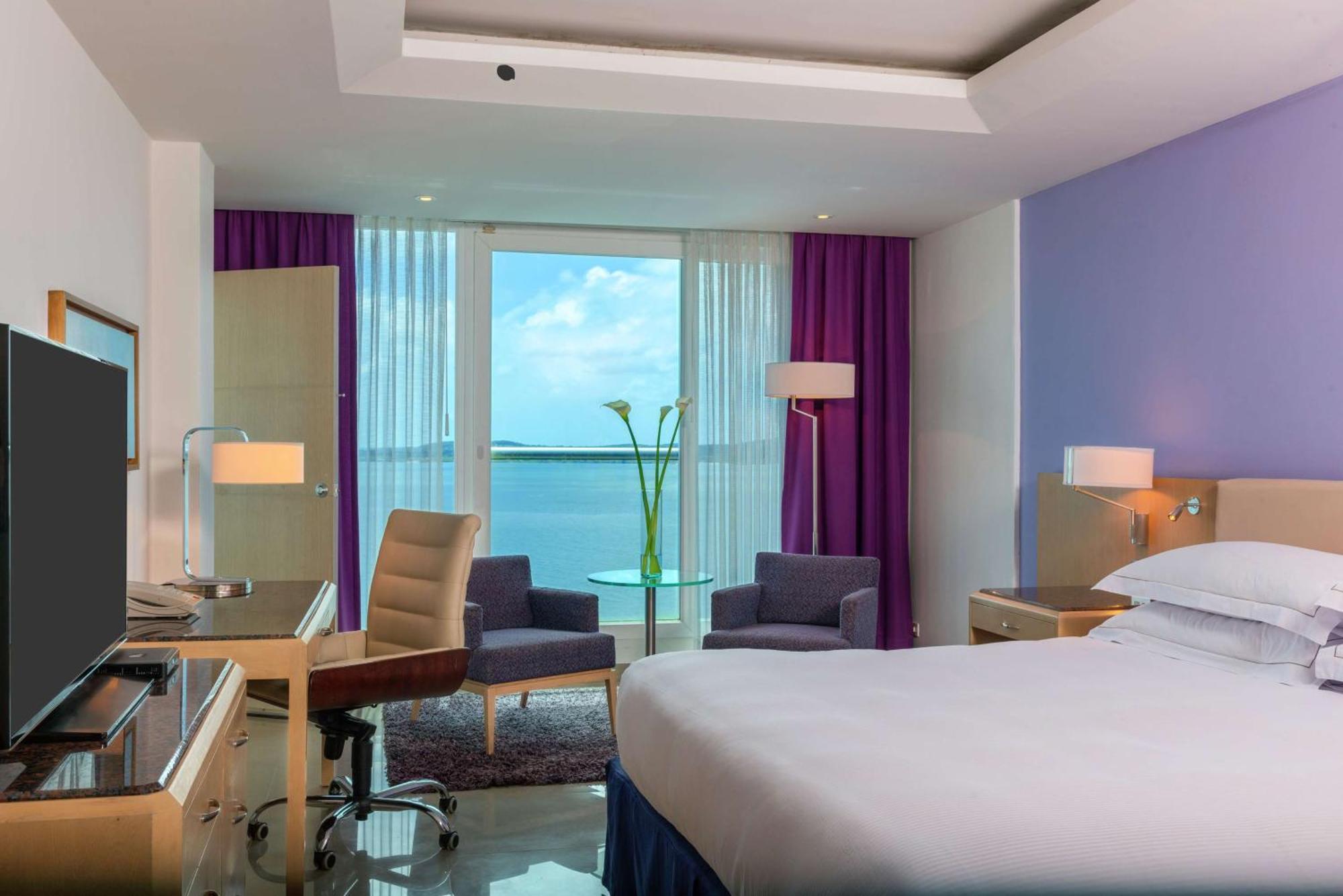 Hilton Cartagena Hotel Esterno foto